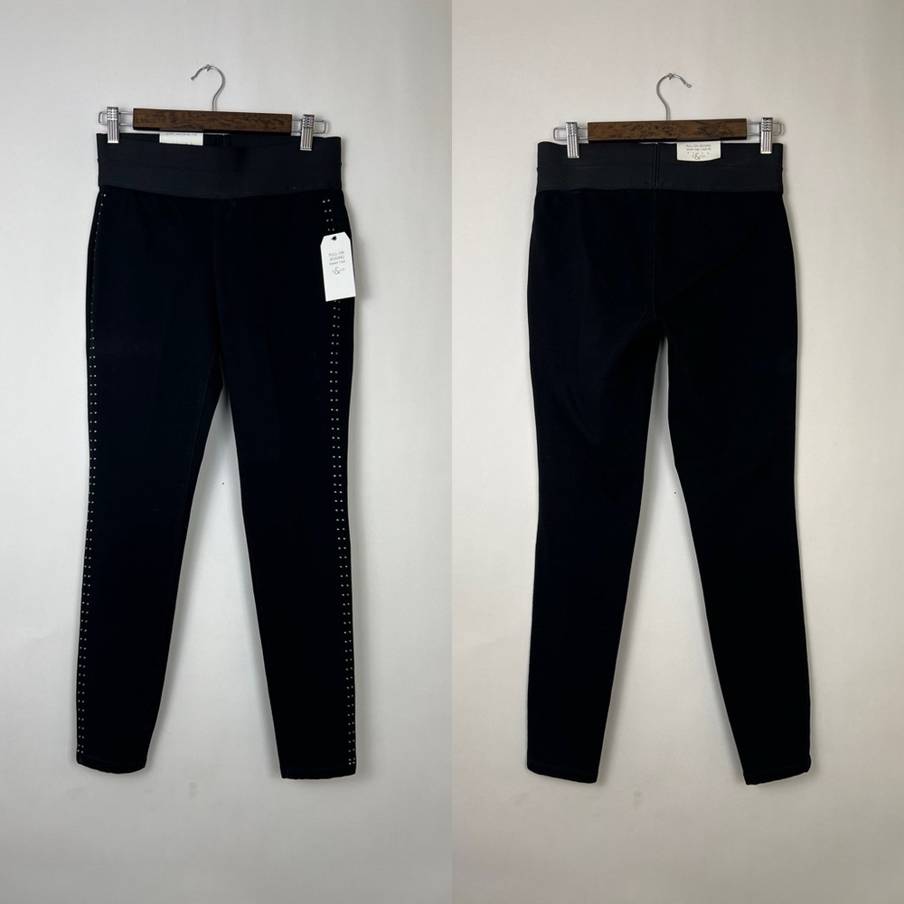 S&Co Jeggings in black with silver embellishments on sides of legs Sz XS